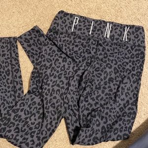 Victoria’s Secret PINK - cheetah leggings
